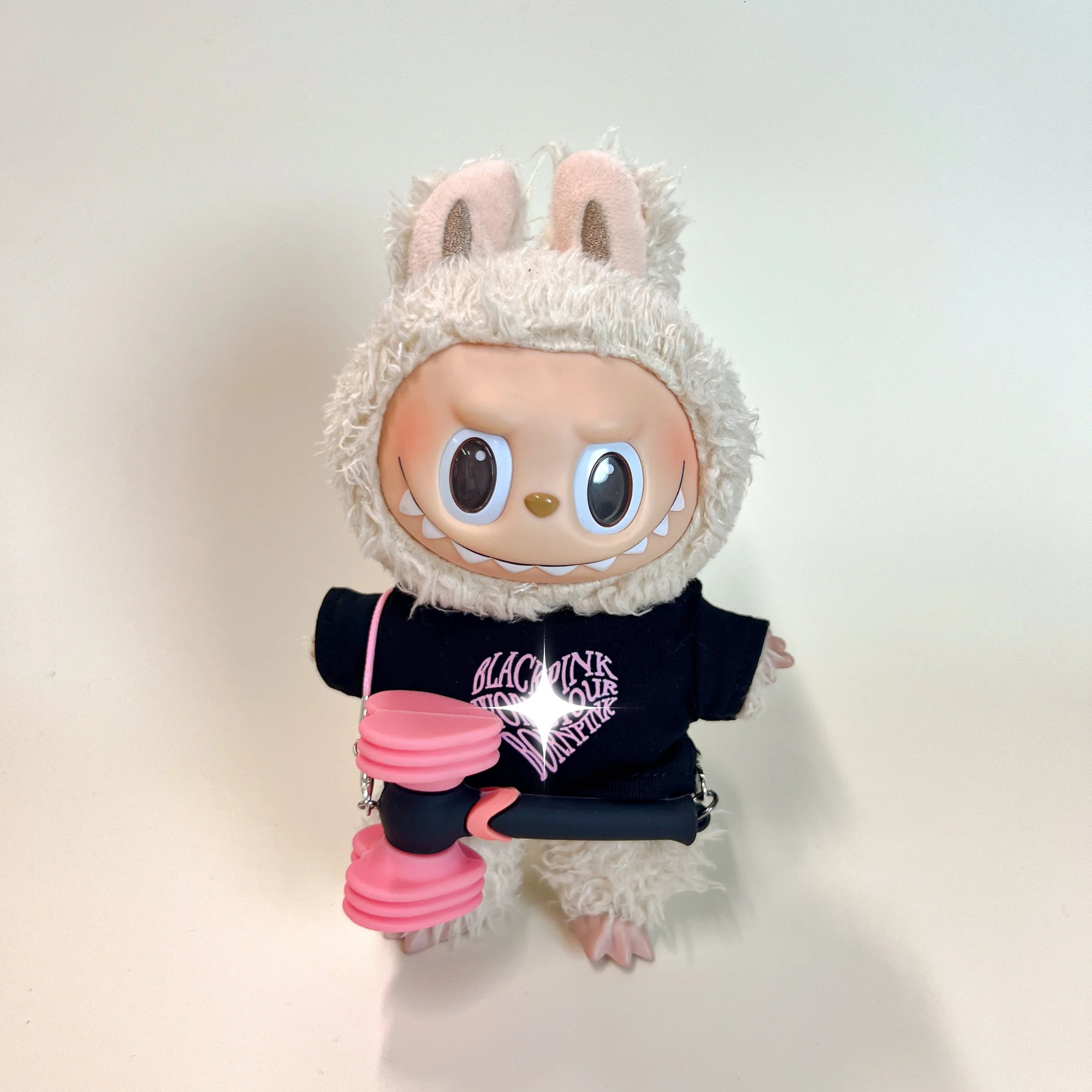 Labubu Concert Outfit Set – Black Heart Tee with Mini Fan Lightstick (2 Items) - POPBOXSS