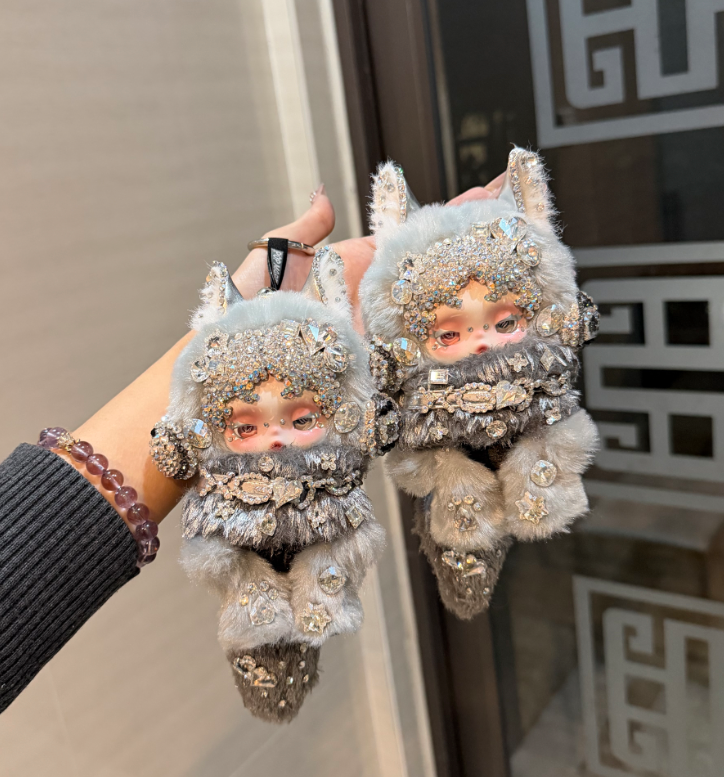 【Customized Two-Week】 Skullpanda Swarovski Crystal Doll Clothes (Doll Included) skullpanda XG Series - POPBOXSS